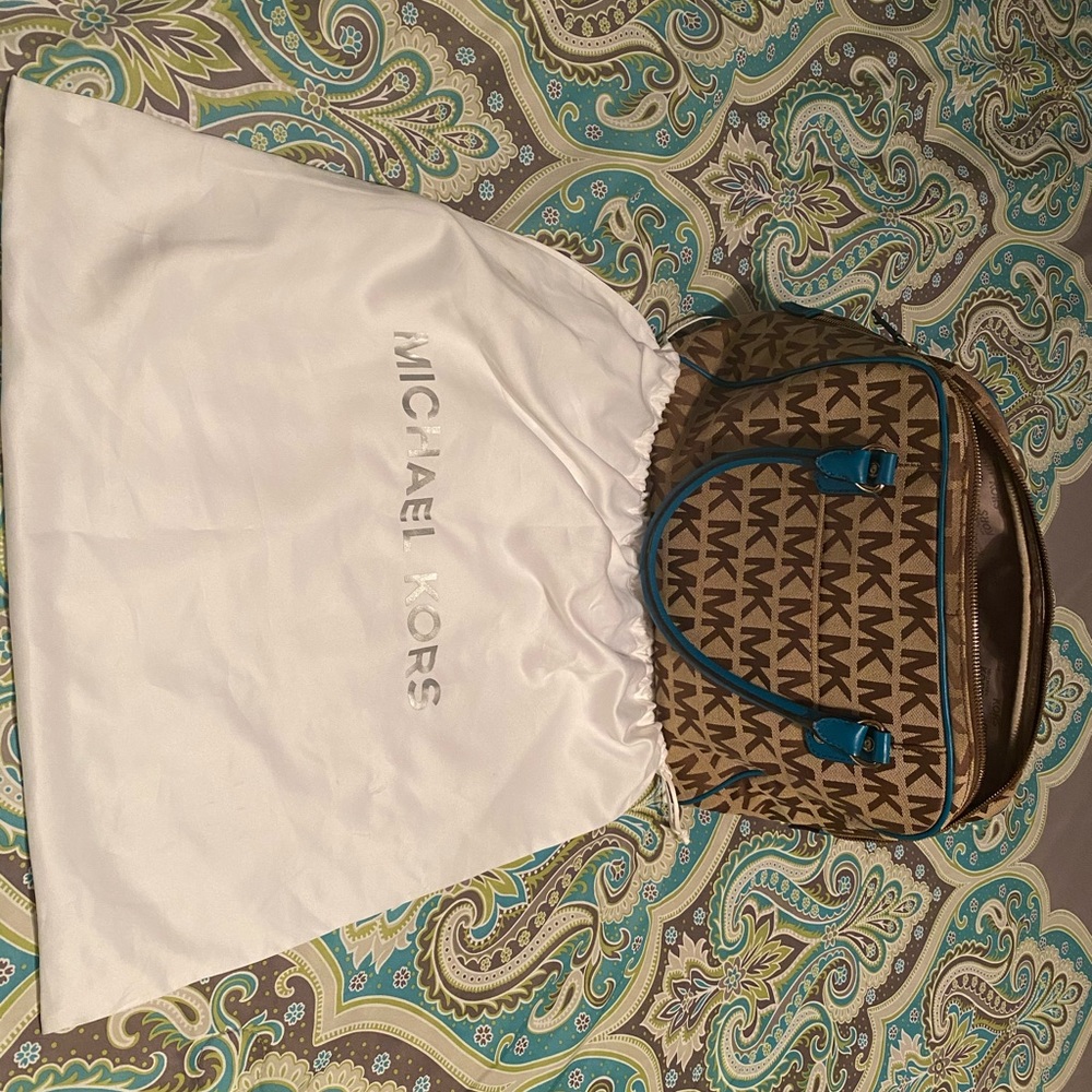 Michael kors purse